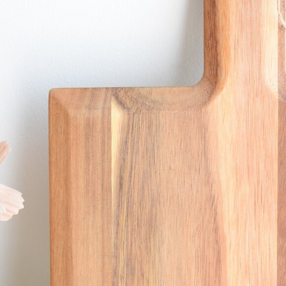 Country Cottage Farmhouse Acacia Wood Kitchen Cutting Board With Handle - ooak - Picture 5 of 7